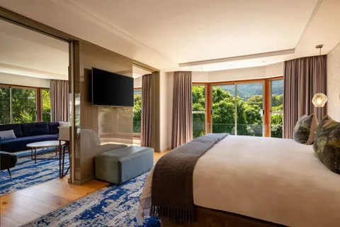 The Vineyard Hotel